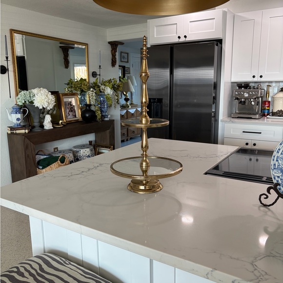 Anathasia Elegant Gold Two-Tier Serving Stand - Picture 3 of 7